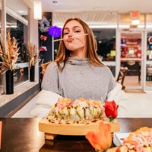 Meet your Posher, Hhannah